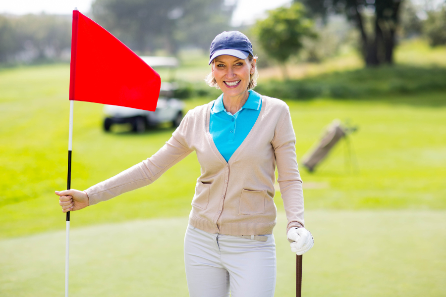 flag in golf guide for women golfers