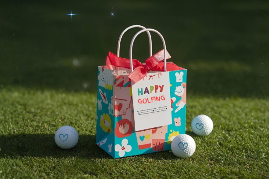the best last minute golf gift ideas for your favorte golfer