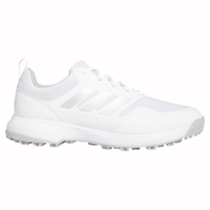 golf shoes for women, perfect for golf holidays